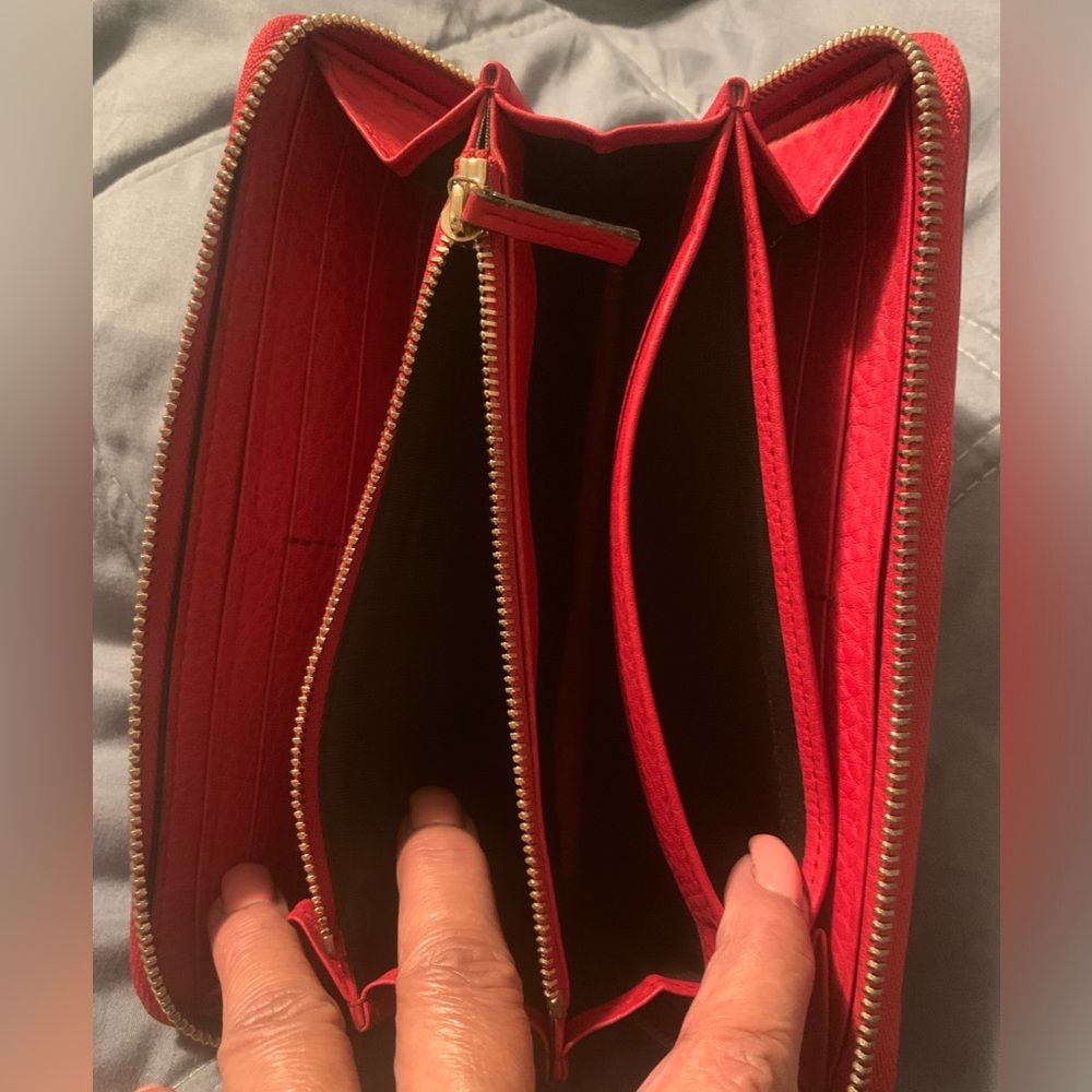 EUC Authentic Gucci Soho Zip Around 75 - Red - Picture 11 of 14